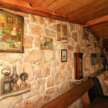 Holliday Robinson Tourism Maria Prázdninový dům Jezera