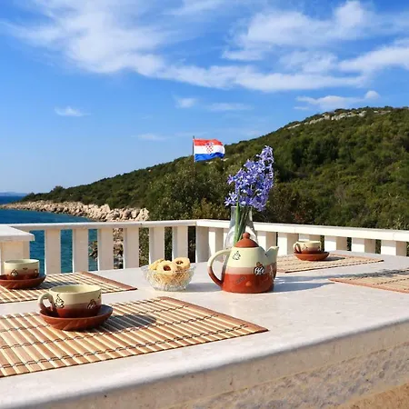 Holliday Robinson Tourism Maria Prázdninový dům